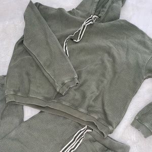 Olive green sweatsuit set